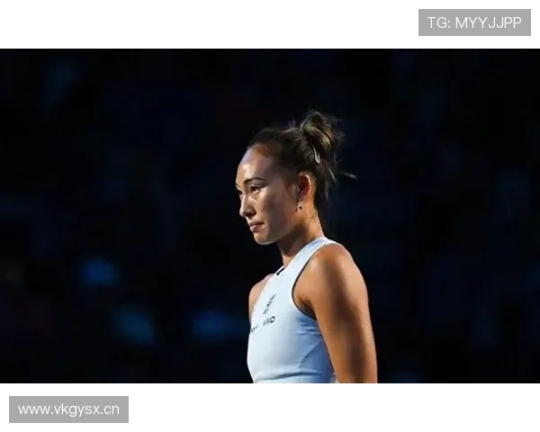 郑钦文球场像邻家妹妹,私下账单把我工资打回原形 郑钦文球场像邻家妹妹,私下账单把我工资打回原形